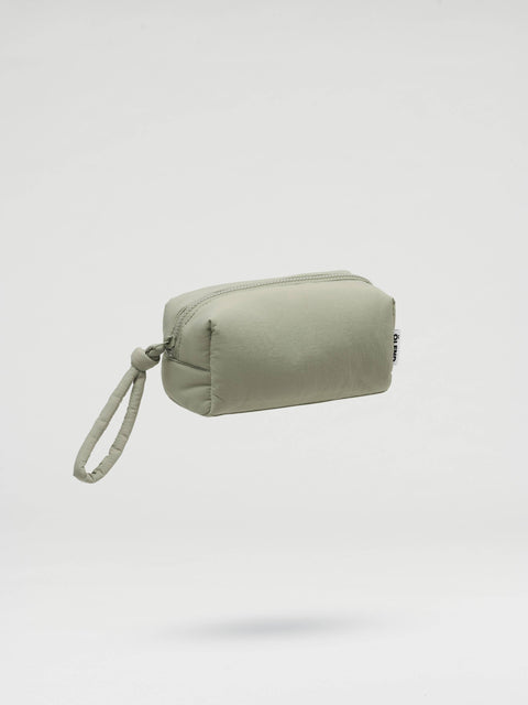 ÖLEND Makeup Bag - sage