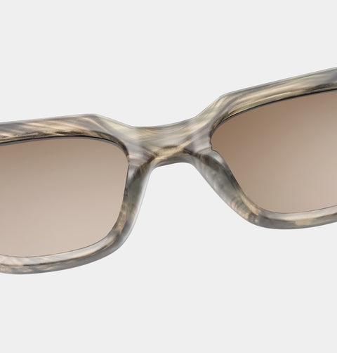 A.KJÆRBEDE Sonnenbrille Kaws Striped Horn