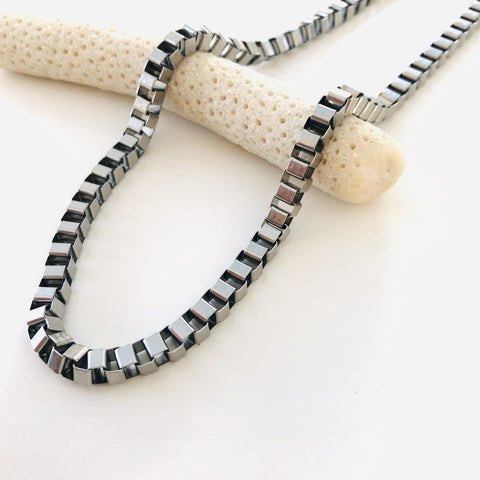 Bandhu Box Chain Necklace silver