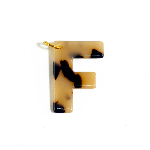 SAY MY NAME Charm - classic beige