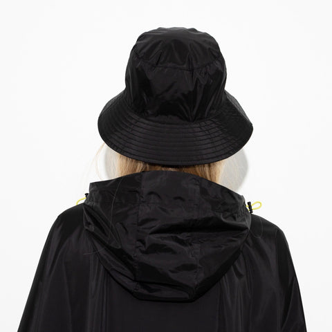 VIVI MARI Bucket Hat solid black