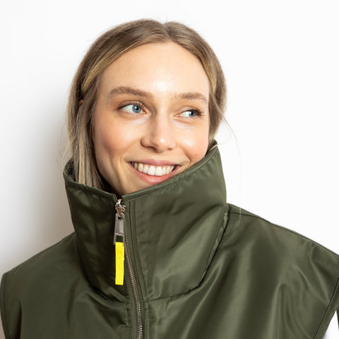 VIVI MARI Reversible Bomber Vest - olive/leo navy-olive