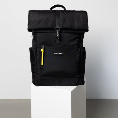 VIVI MARI Padded Backpack Medium - black