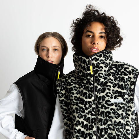 VIVI MARI Reversible Bomber Vest - black/leo black-sand