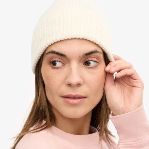 COLORFUL STANDARD Merino Wool Beanie optical white