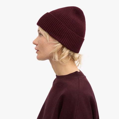 COLORFUL STANDARD Merino Wool Beanie oxblood red