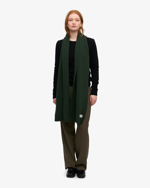 COLORFUL STANDARD Merino Wool Scarf emerald green