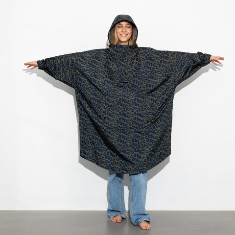 VIVI MARI RAINCOAT LEO SPLASHES NAVY/OLIVE