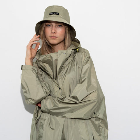 VIVI MARI RAINCOAT SOLID PALE OLIVE