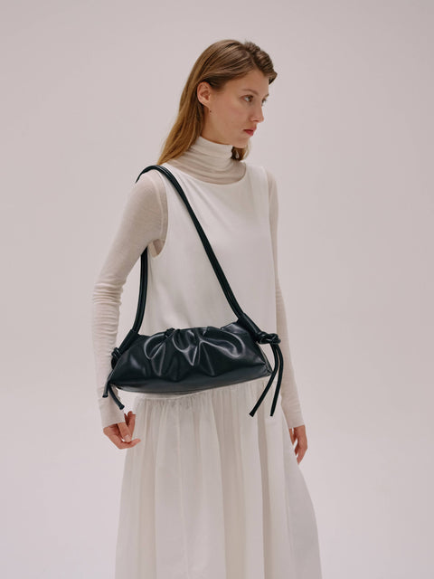 ÖLEND Dumpling Bag - black