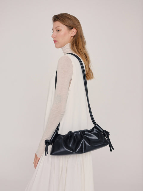 ÖLEND Dumpling Bag Suede - dust pink