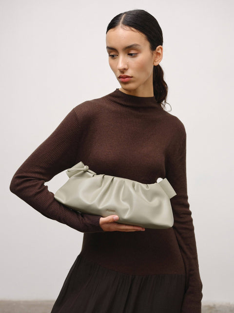 ÖLEND Dumpling Bag Suede - khaki