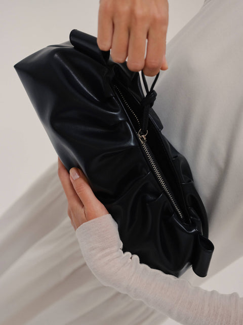 ÖLEND Dumpling Bag - black