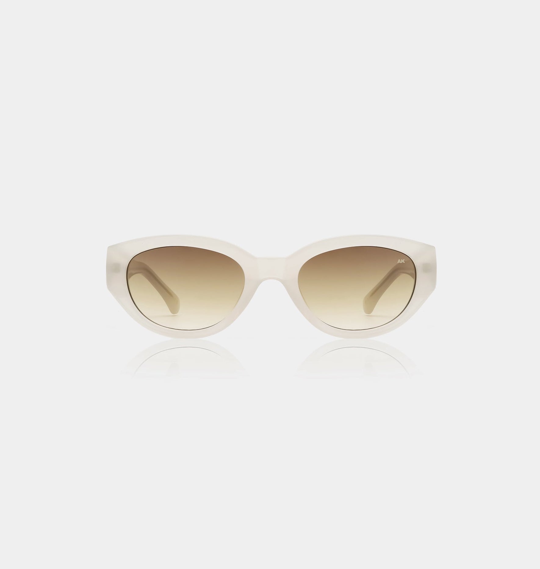 A.KJÆRBEDE Sonnenbrille Winnie Cream Bone