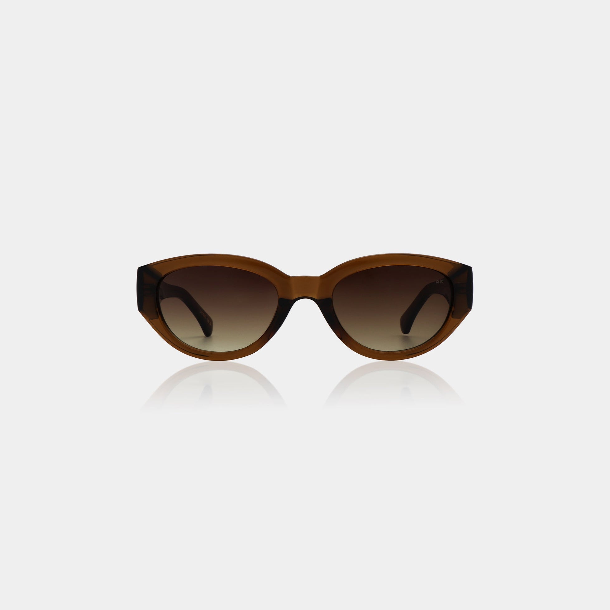 A.KJAERBEDE_WINNIE_18315_SMOKE_TRANSPARENT
