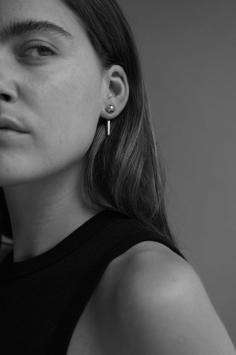 BANDHU Conflicting earrings