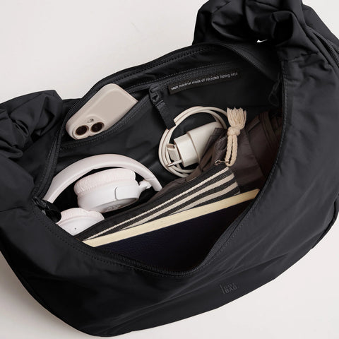 GOT BAG Moon Bag Ruffle - black monochrome