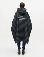 MADS NØRGAARD Rainy Scape Cape - stripe aop/black