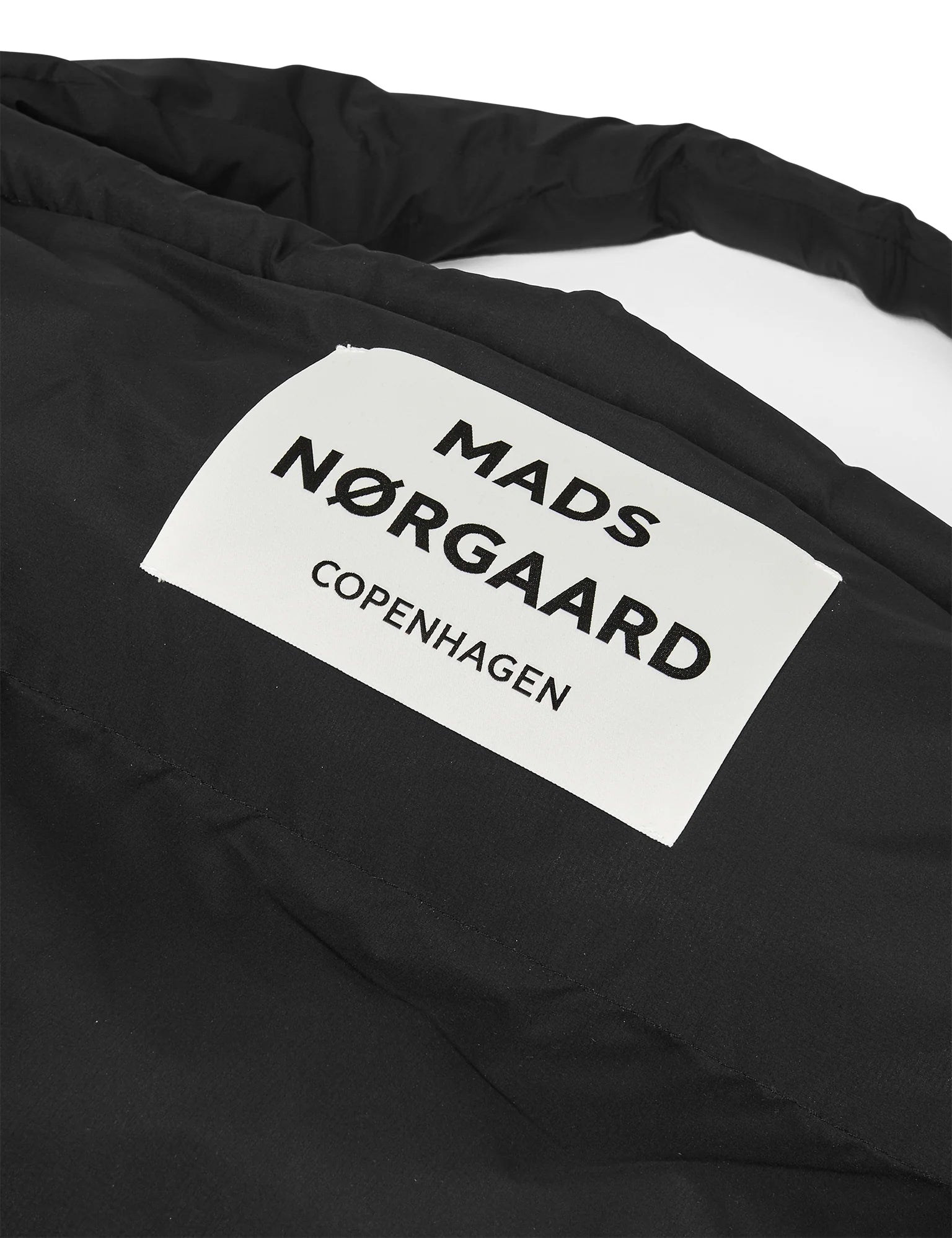 MADS NØRGAARD Light Ripstop Pillow Bomb Bag - black