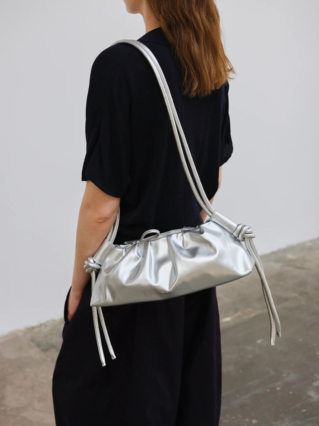 ÖLEND Dumpling Bag - silver