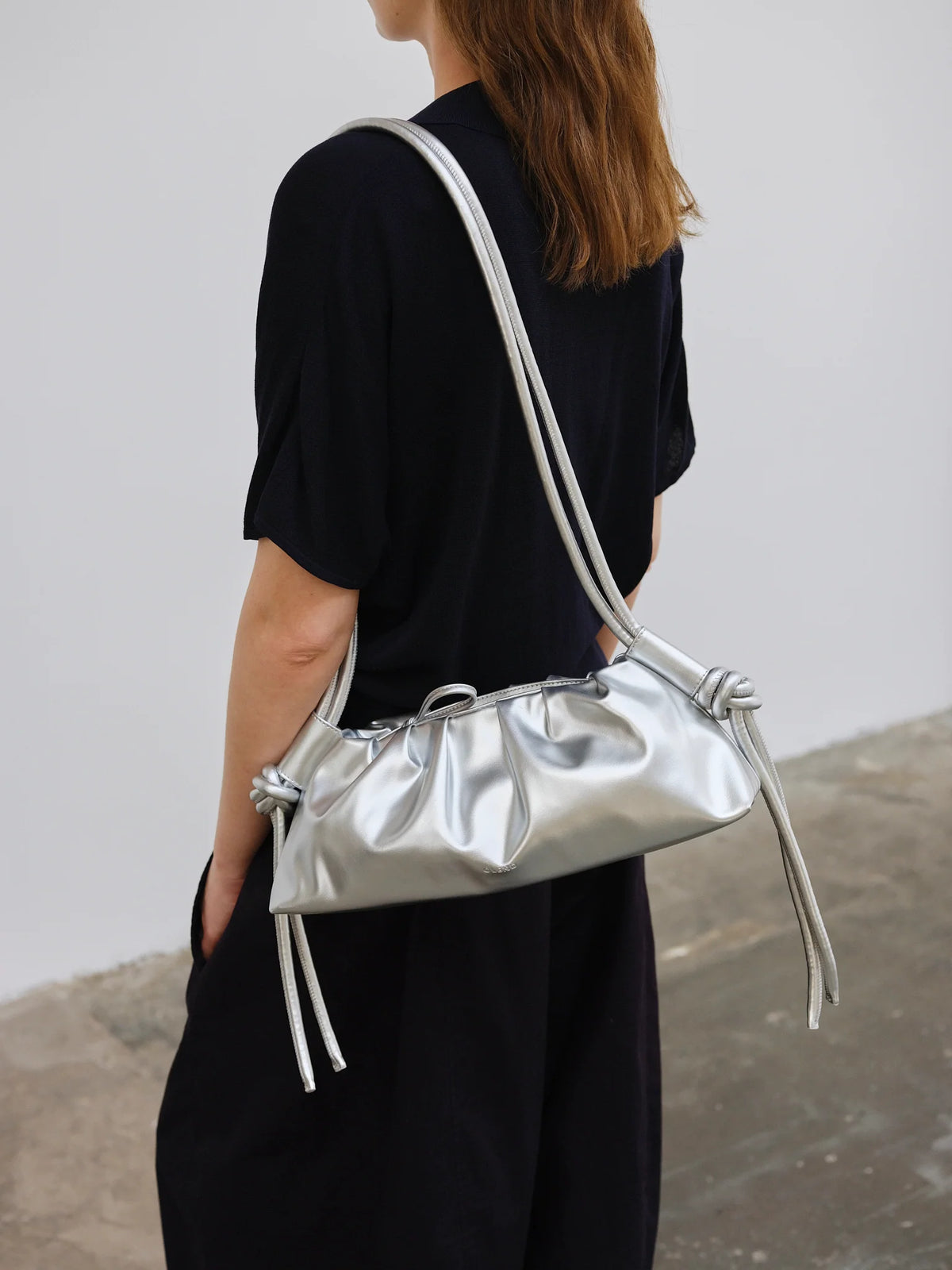 ÖLEND Dumpling Bag - silver