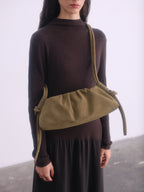 ÖLEND Dumpling Bag Suede - khaki