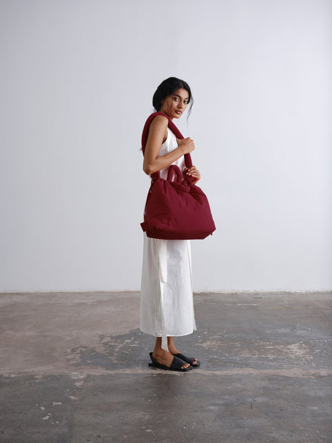 ÖLEND Ona Soft Bag - cherry red