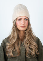 SUI AVA Cashmere Beanie - beige