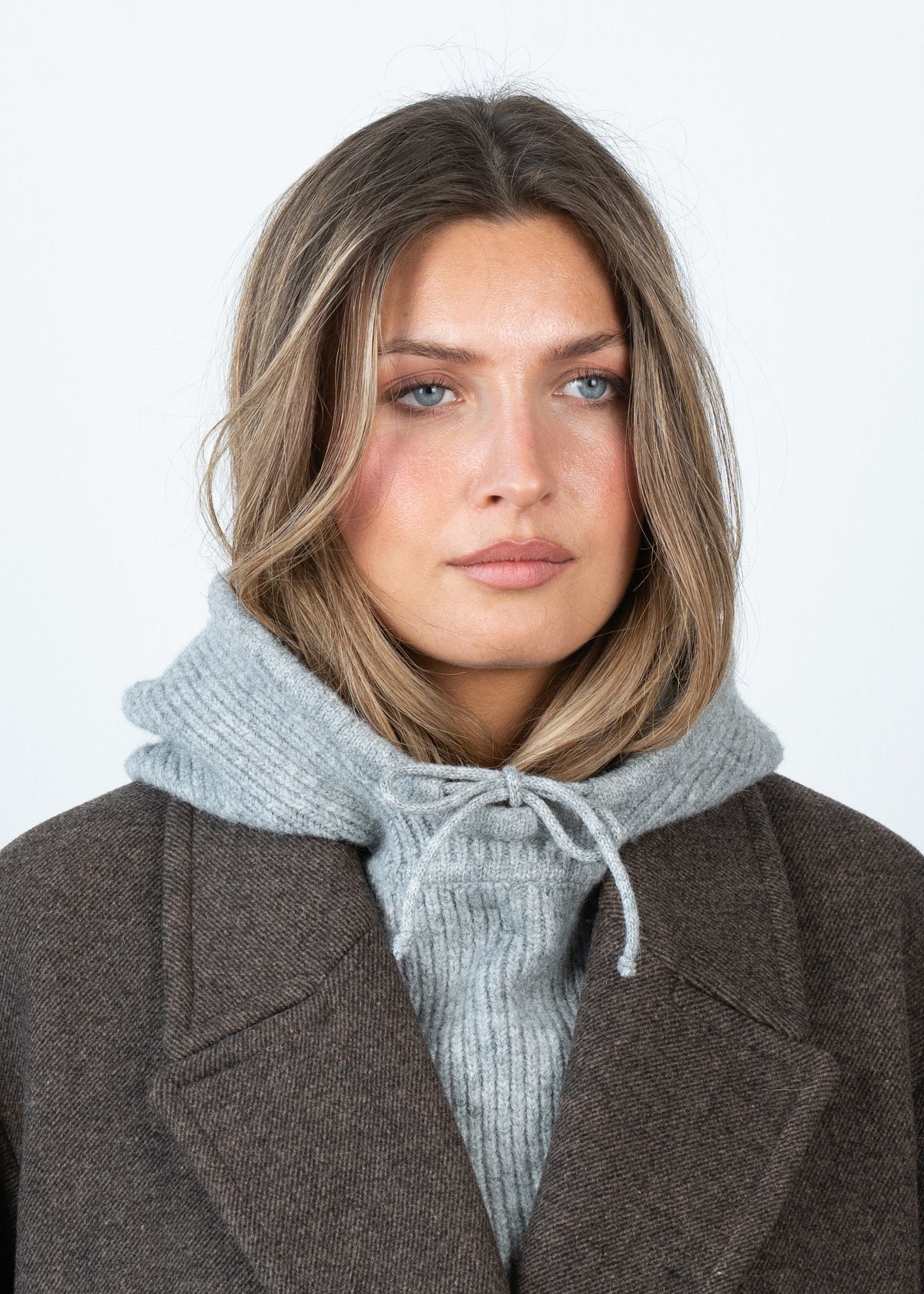SUI AVA Donna Balaclava - grey