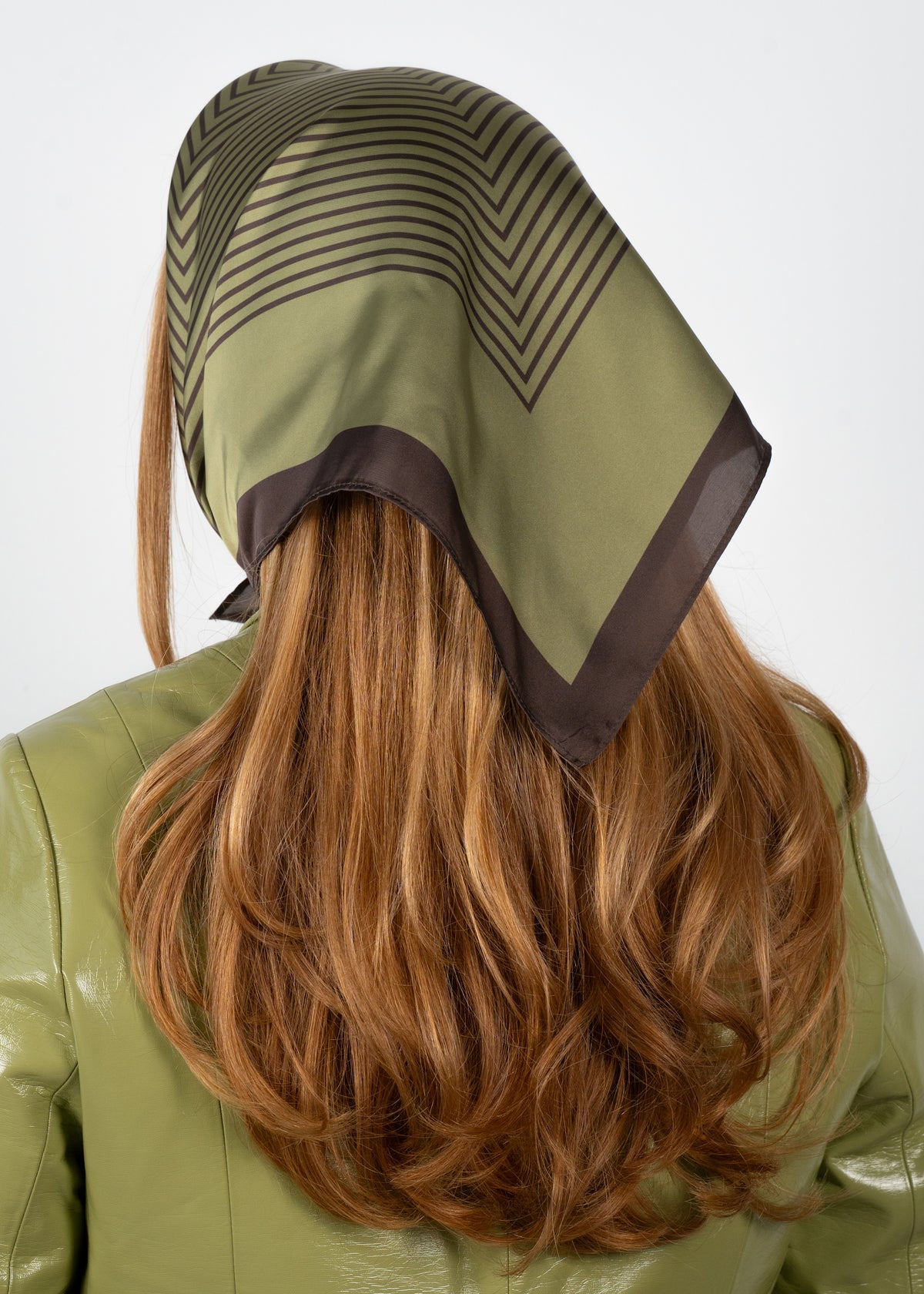 SUI AVA Classic Patterned Scarf - green/brown