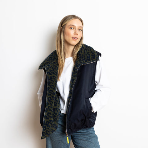 VIVI MARI Reversible Bomber Vest - navy/leo navy-olive