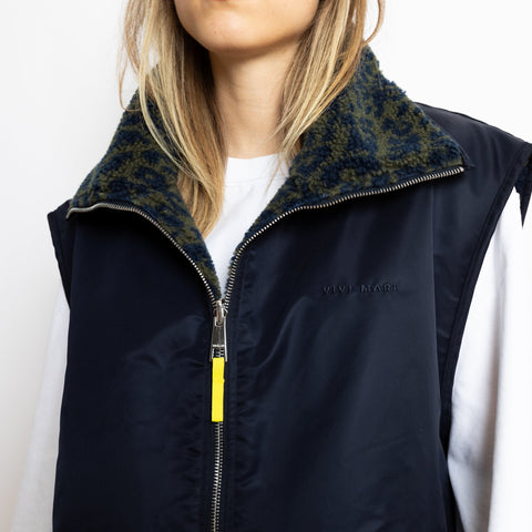 VIVI MARI Reversible Bomber Vest - navy/leo navy-olive