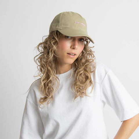 VIVI MARI Cap solid pale olive/rosé