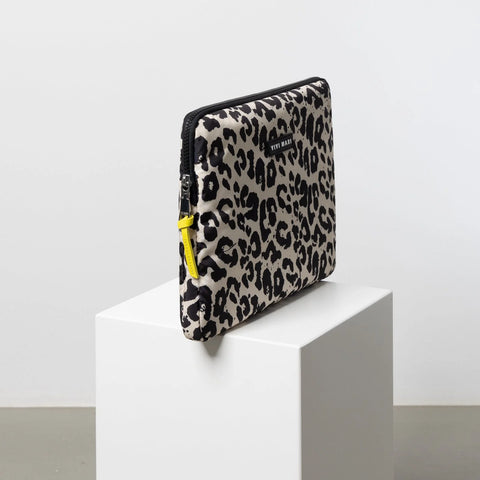 VIVI MARI Padded Laptop Sleeve - Leo Splashes black/sand