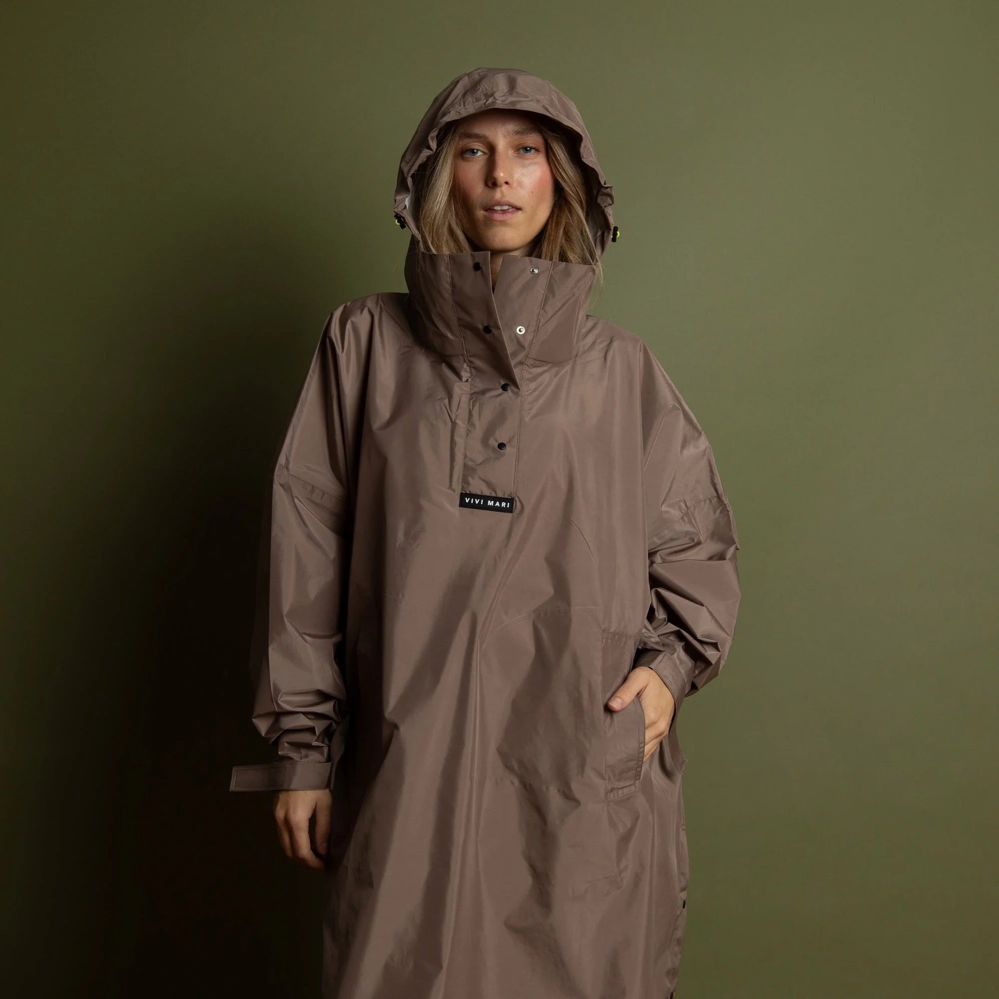 VIVI MARI Raincoat Solid dark mushroom