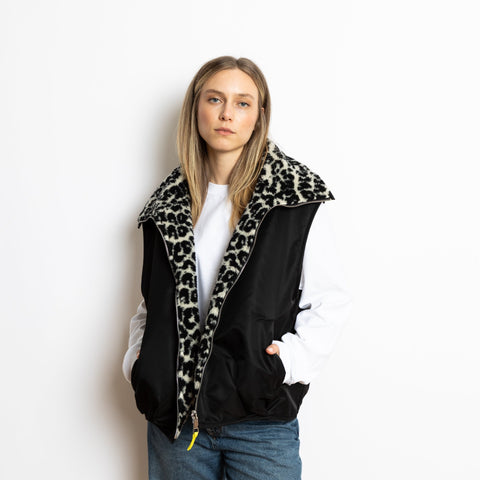 VIVI MARI Reversible Bomber Vest - black/leo black-sand