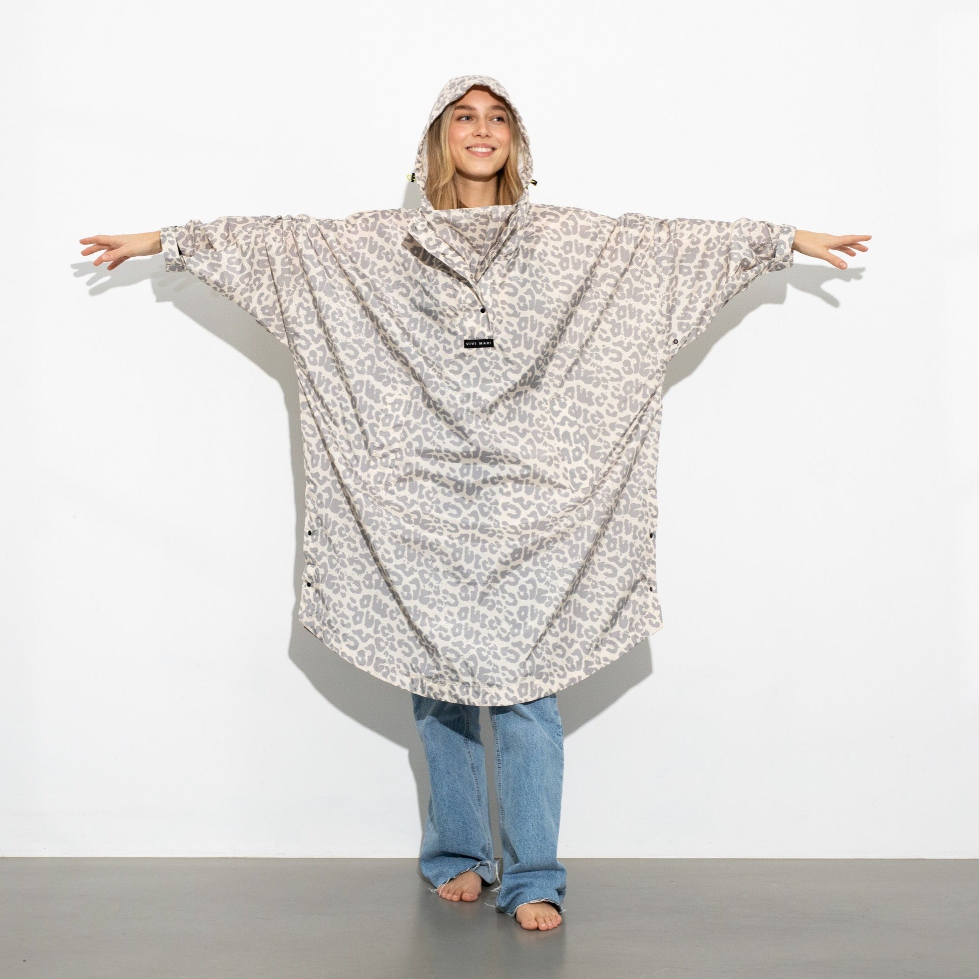 VIVI MARI Raincoat Leo Splashes Grey/Sand