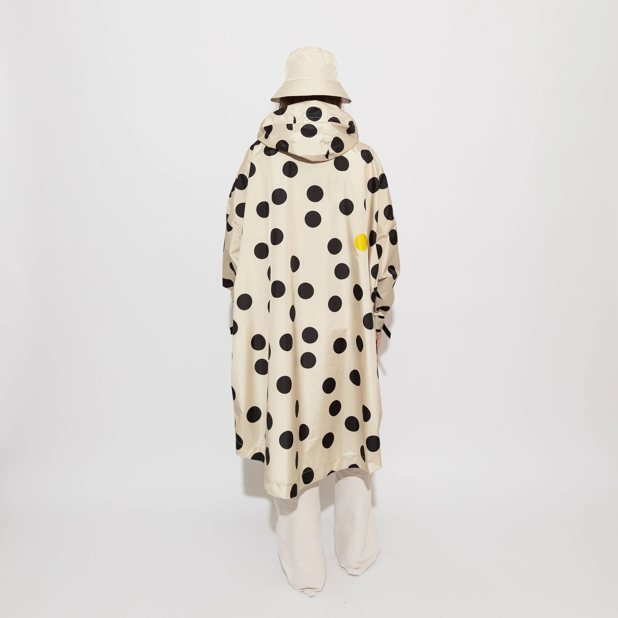 VIVI MARI Raincoat dots black/sand