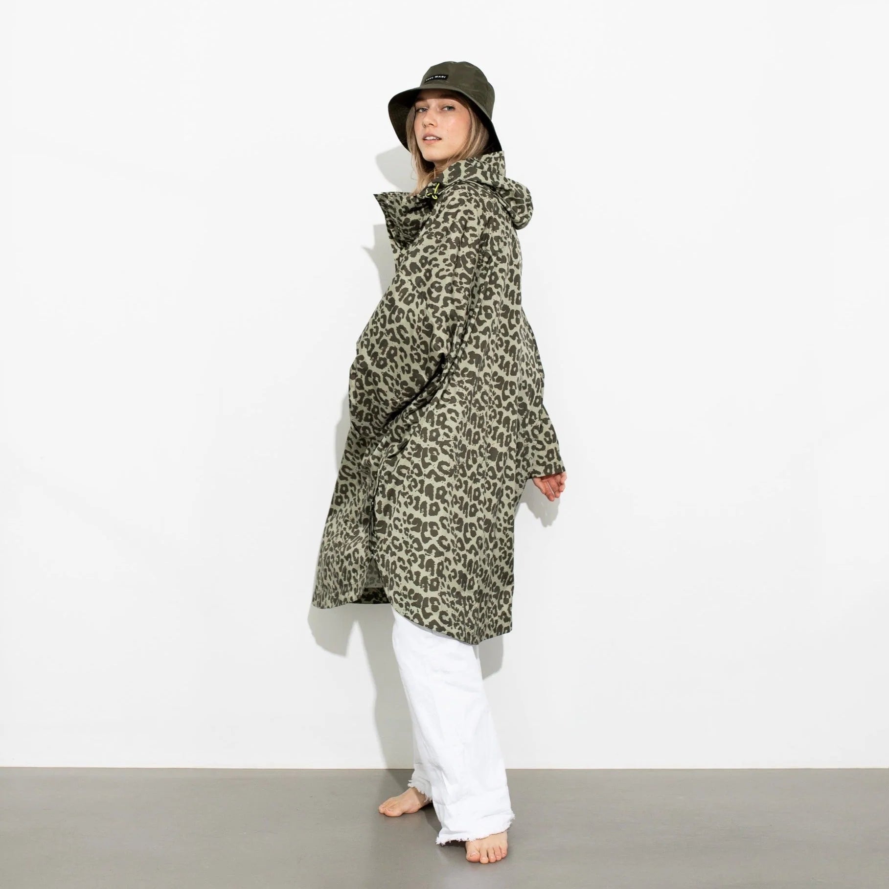 VIVI MARI Raincoat Leo splashes olive/pale olive