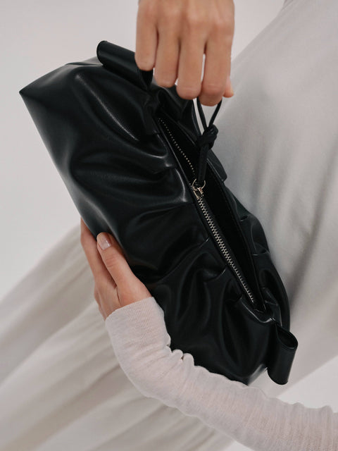 ÖLEND Dumpling Bag - dark chocolate