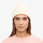 COLORFUL STANDARD Merino Wool Beanie optical white