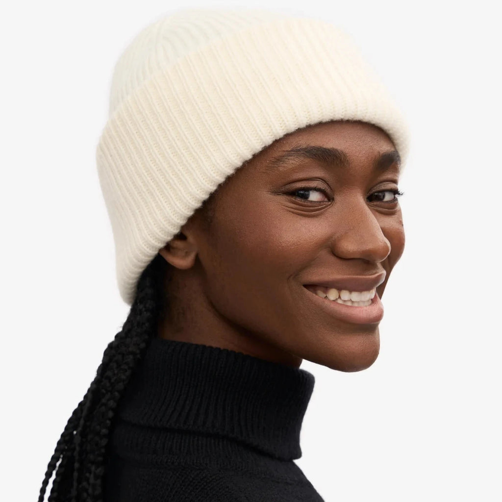 COLORFUL STANDARD Merino Wool Hat optical white
