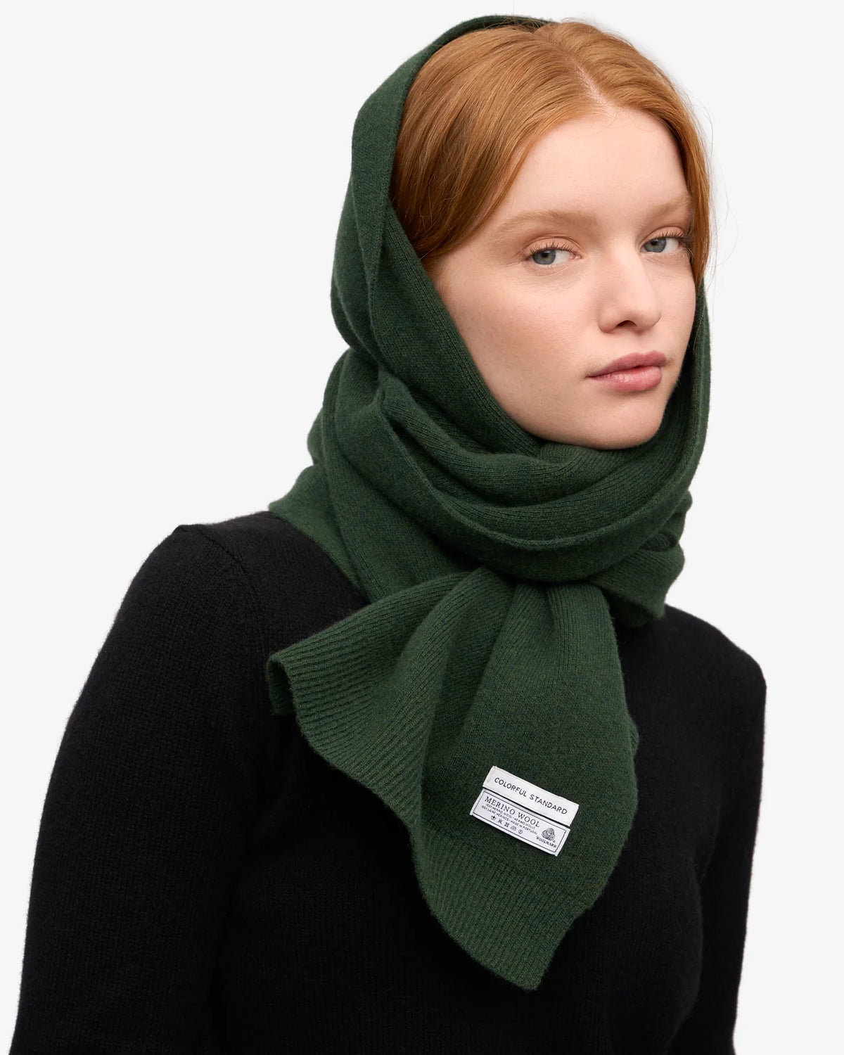 COLORFUL STANDARD Merino Wool Scarf emerald green
