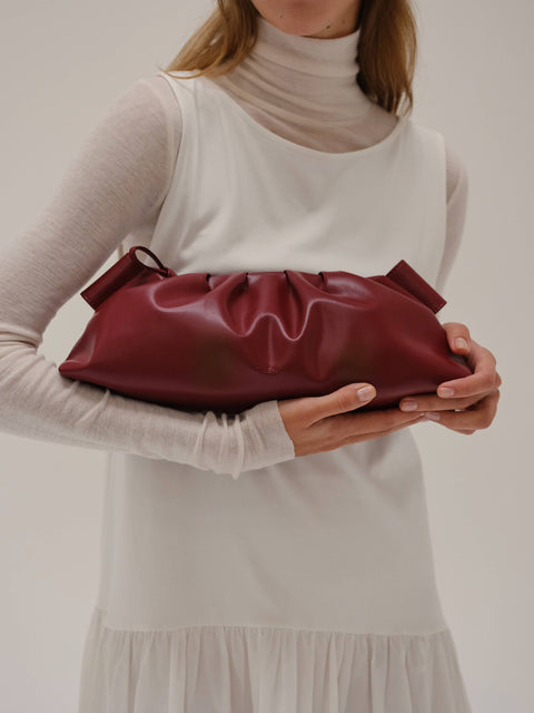 ÖLEND Dumpling Bag - cherry red