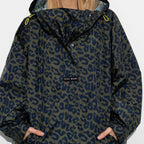 VIVI MARI RAINCOAT LEO SPLASHES NAVY/OLIVE