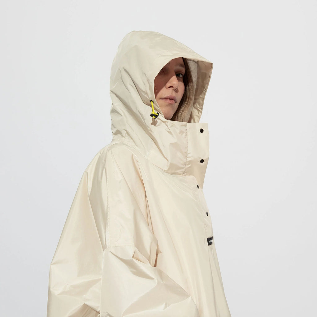 VIVI MARI Raincoat Solid sand