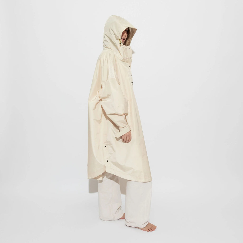 VIVI MARI Raincoat Solid sand